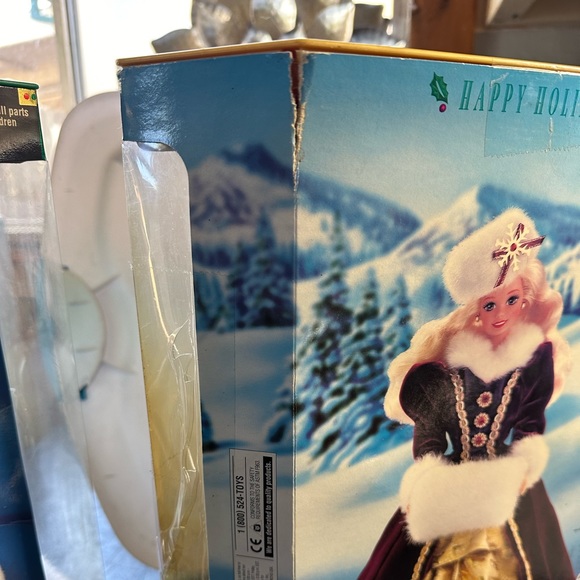 1994 & 1996 NIB Special Edition Holiday Barbies - Picture 5 of 8